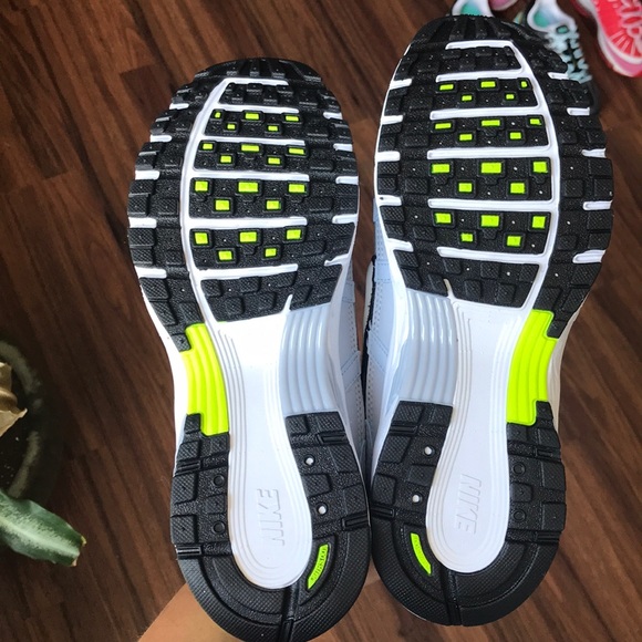 Nike P-6000 - Picture 5 of 5